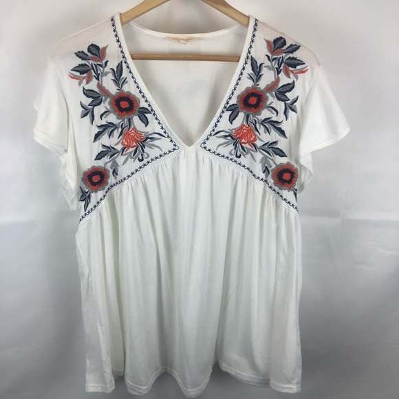 Solitaire Tops - Solitaire Embroidered Top